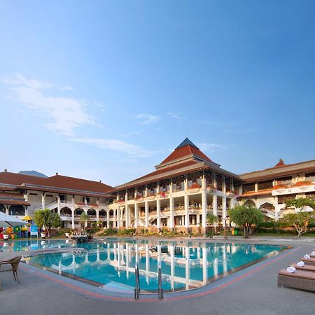 Royal Hotel And Villa Batu Batu  Eksteriør bilde