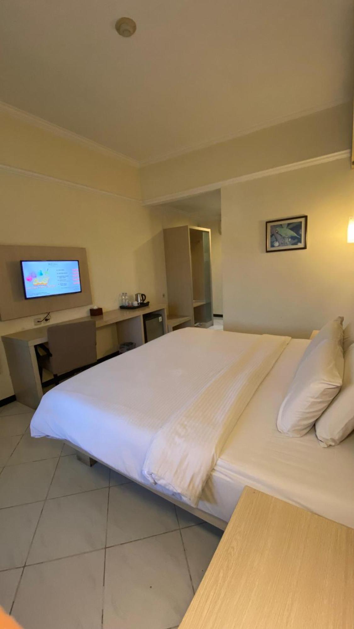Royal Hotel And Villa Batu Batu  Eksteriør bilde