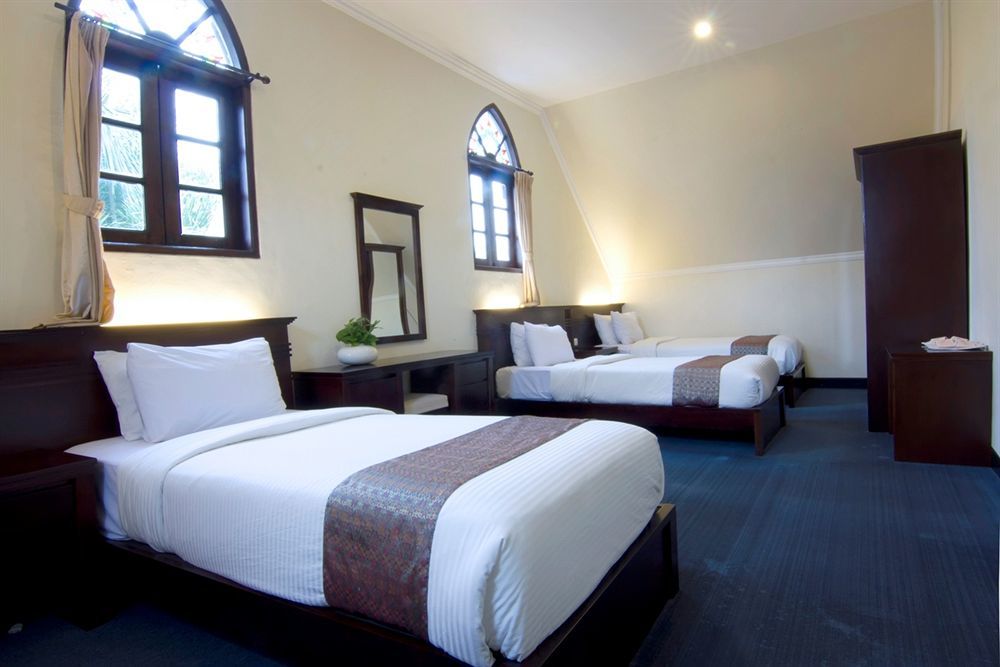 Royal Hotel And Villa Batu Batu  Eksteriør bilde