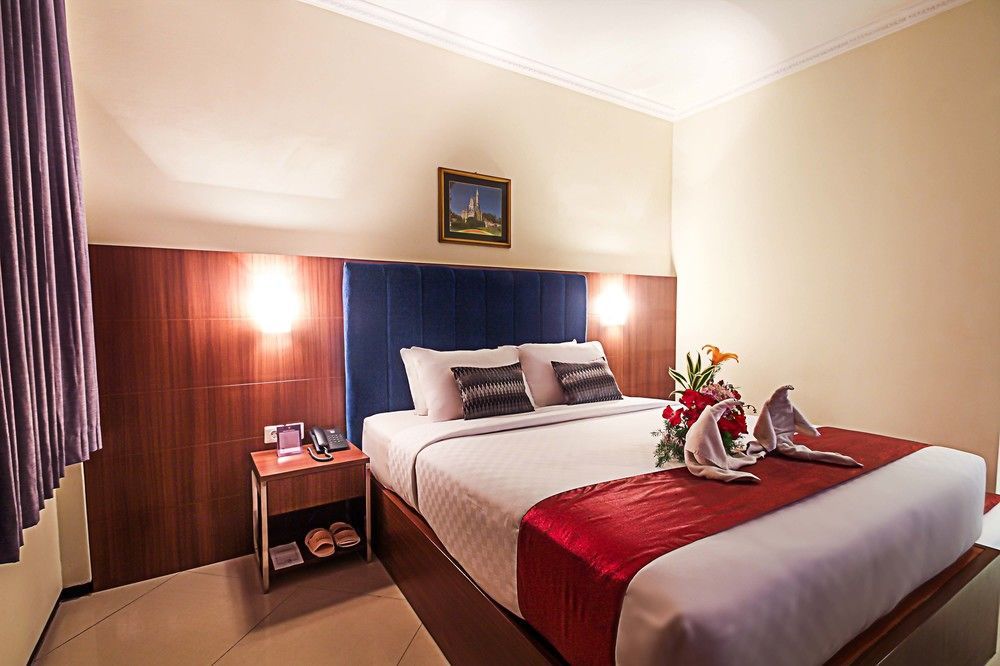 Royal Hotel And Villa Batu Batu  Eksteriør bilde